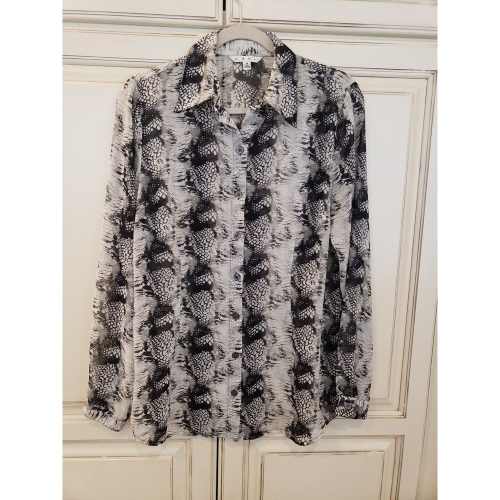 Cabi Blouse Shirt 988 Sz Med Snakeskin